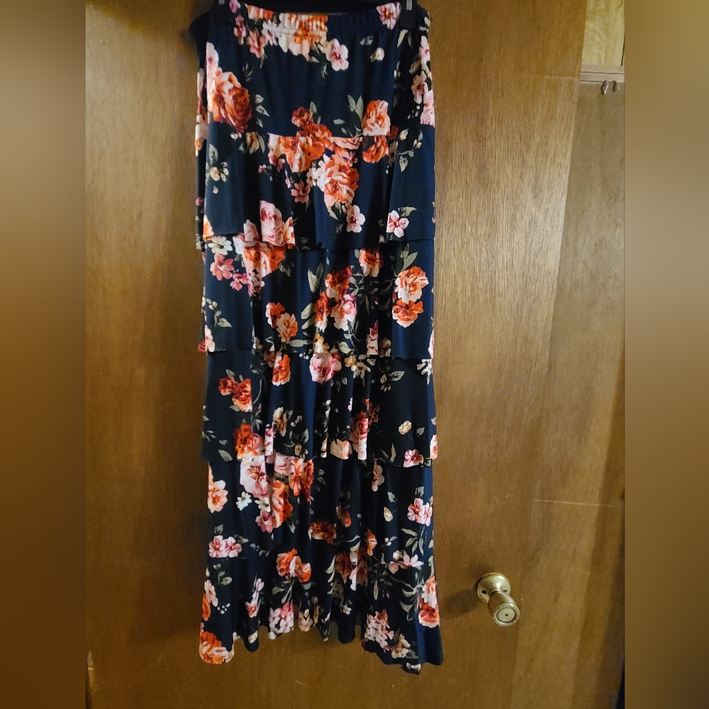 Floral ruffle skirt